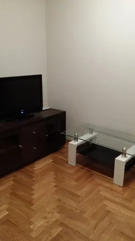One-bedroom apartment in Budva, in an excellent location — photo 8
